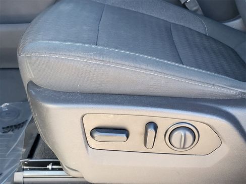 Used 2020 Chevrolet Silverado 1500 LT Trail Boss image 14