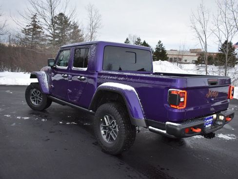 New 2026 Jeep Gladiator Mojave image 8