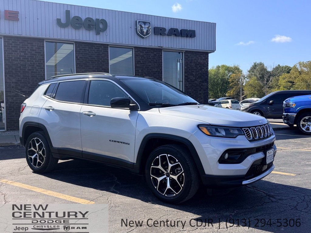 Used 2025 Jeep Compass Limited AWD/4WD image 7
