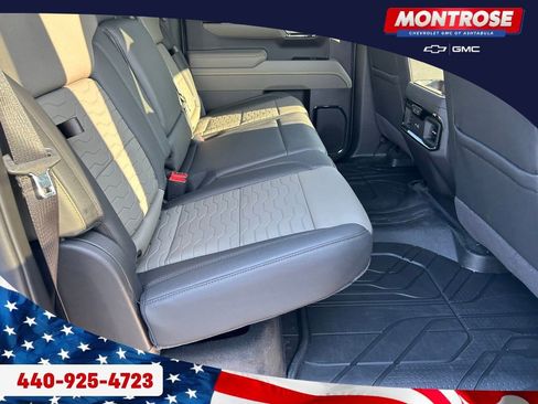 New 2026 Chevrolet Silverado 1500 ZR2 w/ Dark Appearance Package AWD/4WD image 28