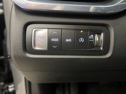 Used 2026 GMC Acadia Elevation w/ Elevation Premium Package AWD/4WD image 36