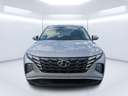 Certified 2024 Hyundai Tucson SE image 8