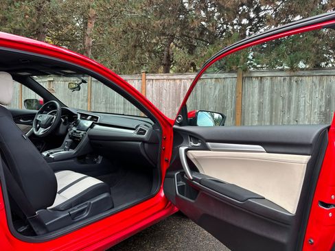 Used 2017 Honda Civic EX-T image 11