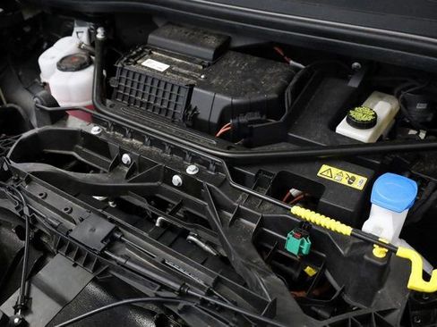 Used 2024 Audi Q4 e-tron Premium Plus w/ Premium Plus image 9