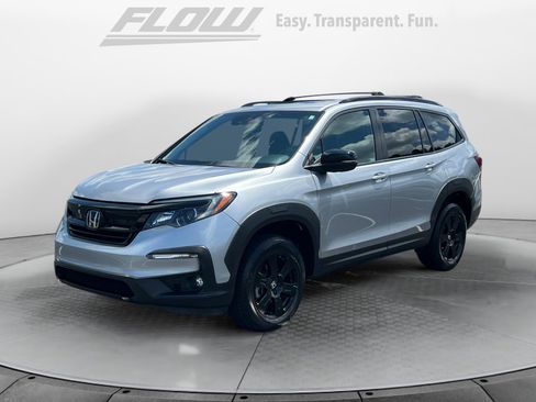 Used 2022 Honda Pilot TrailSport image 3