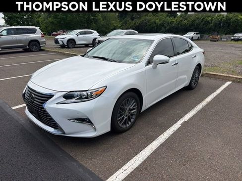 Used 2018 Lexus ES 350 w/ Navigation System Package FWD image 1