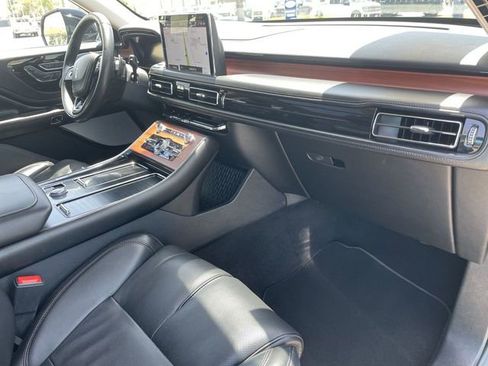 Used 2021 Lincoln Aviator Reserve w/ Equipment Group 202A image 30