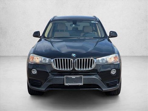 Used 2016 BMW X3 sDrive28i RWD image 2