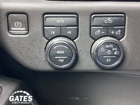 Used 2024 Chevrolet Silverado 1500 RST AWD/4WD image 20