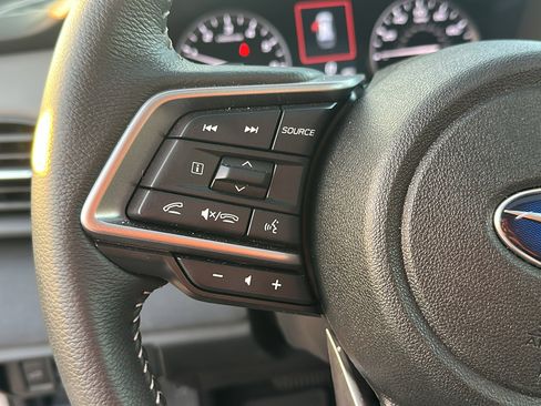 Certified 2025 Subaru Outback Premium w/ Popular Package #1A image 17