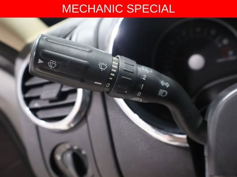 Used 2010 Ford Explorer XLT image 27