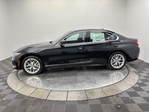 New 2026 BMW 330i xDrive Sedan w/ Convenience Package image 16