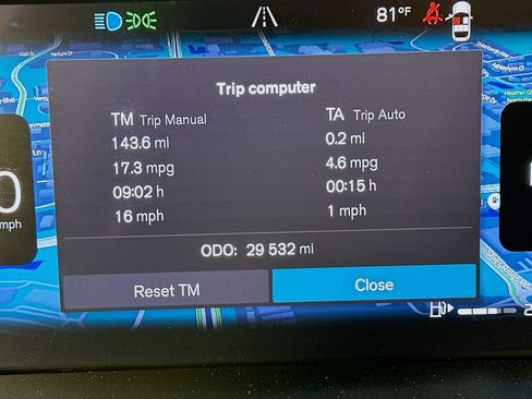 Used 2023 Volvo V60 B5 Cross Country Ultimate w/ Climate Package AWD/4WD image 22
