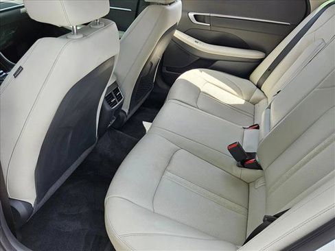 Used 2021 Hyundai Sonata Limited FWD image 19