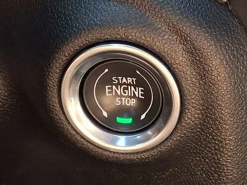 Certified 2023 GMC Sierra 2500 Denali w/ Denali Ultimate Package AWD/4WD image 26