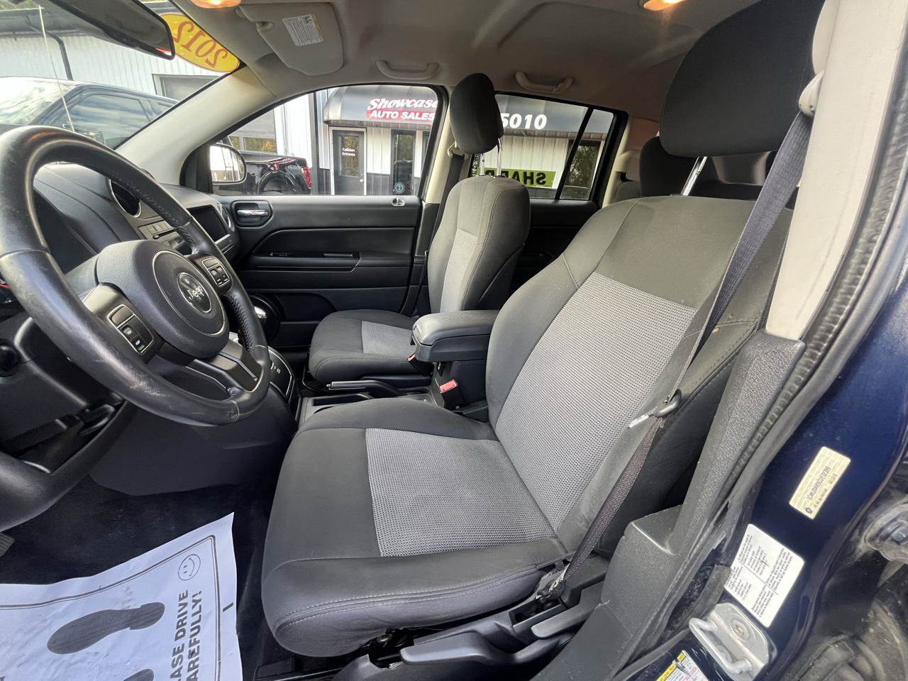 Used 2012 Jeep Compass Sport AWD/4WD image 13