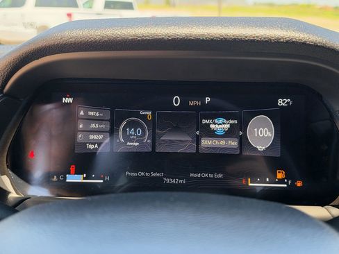 Used 2022 Jeep Grand Cherokee L Laredo RWD image 11