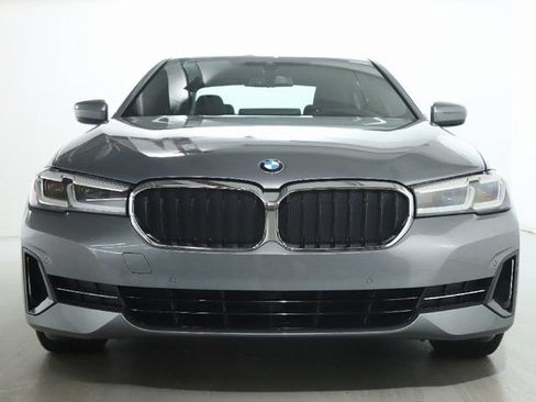 Used 2023 BMW 530i xDrive w/ Premium Package AWD/4WD image 6