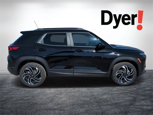 New 2026 Chevrolet TrailBlazer RS image 2