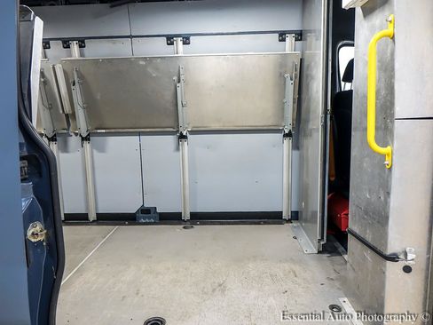Used 2021 Mercedes-Benz Sprinter 2500 image 15