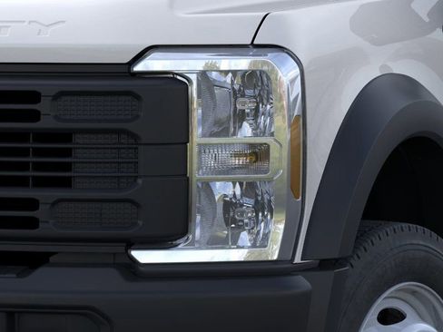 New 2026 Ford F550 2WD Regular Cab Super Duty image 19