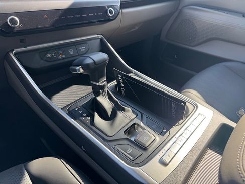 New 2026 Kia Carnival image 16