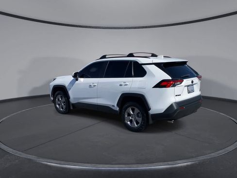 Certified 2024 Toyota RAV4 LE AWD/4WD image 6
