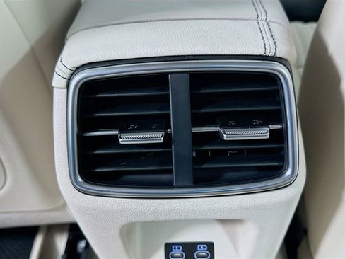 New 2026 Genesis G70 2.5T Prestige image 18