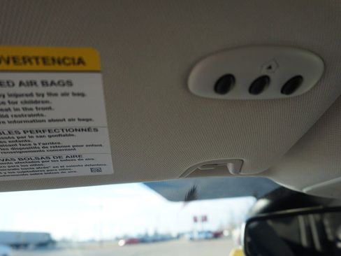 Used 2023 Ford Edge SEL w/ Convenience Package image 16