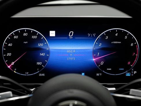 Used 2023 Mercedes-Benz S 580 4MATIC Sedan w/ AMG Line image 17