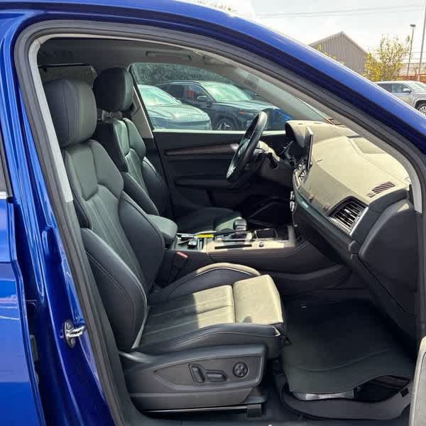 Used 2021 Audi Q5 e Prestige w/ Prestige Package AWD/4WD image 22