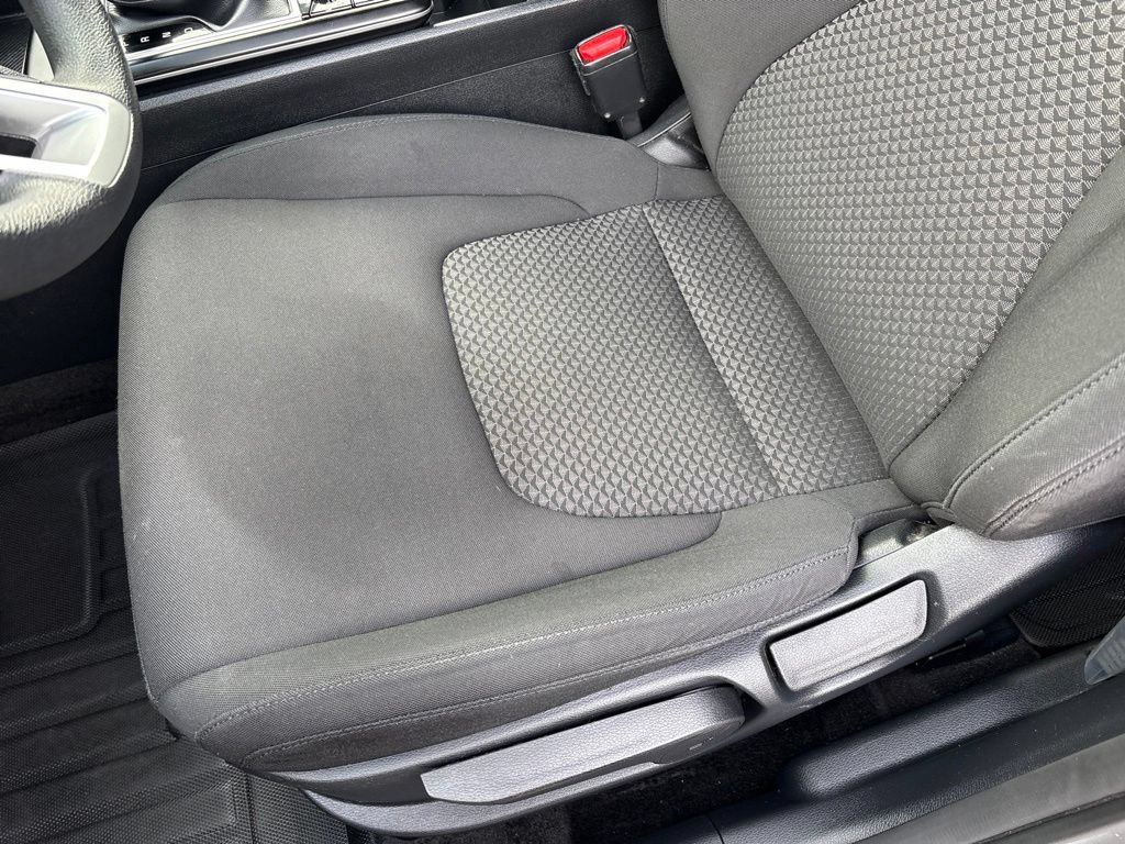 Used 2025 Kia Sportage LX AWD/4WD image 14