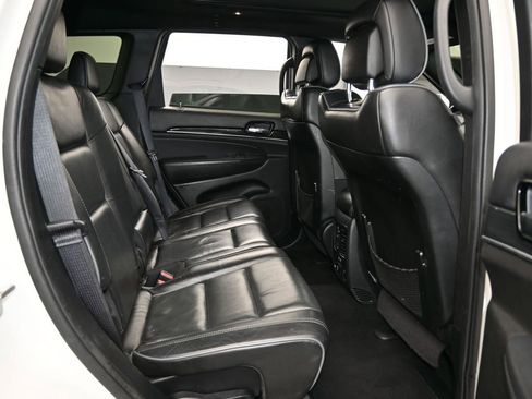 Used 2020 Jeep Grand Cherokee Overland image 45