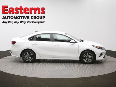 Used 2024 Kia Forte LXS FWD image 45