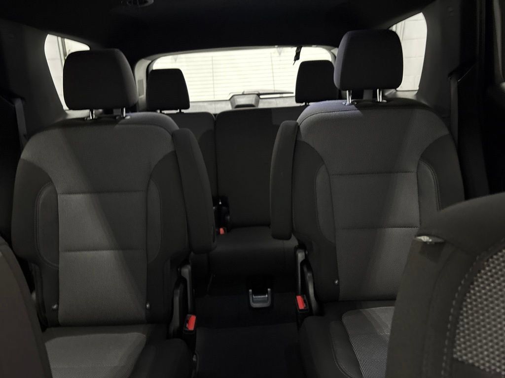 Used 2023 Chevrolet Traverse LT AWD/4WD image 30