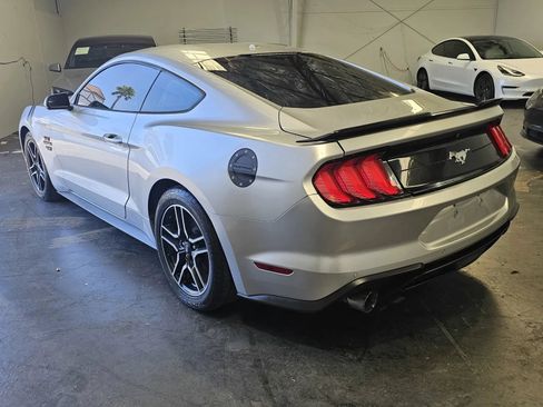 Used 2018 Ford Mustang Premium RWD image 2