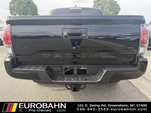 Used 2023 Toyota Tacoma Limited w/ Nightshade Package AWD/4WD image 4
