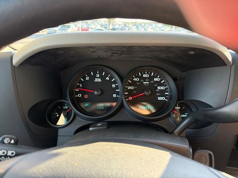 Used 2008 GMC Sierra 1500 W/T w/ Skid Plate Package AWD/4WD image 19