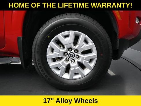 Used 2022 Nissan Frontier SV AWD/4WD image 48