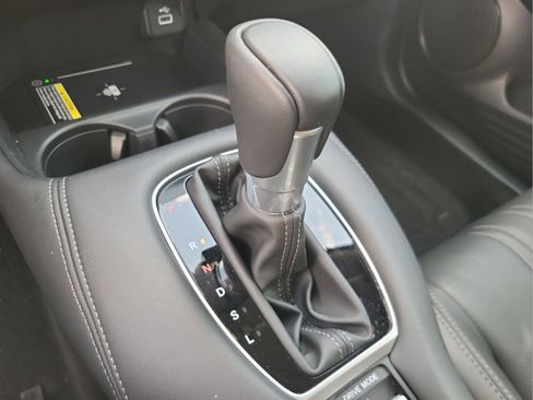 Certified 2025 Honda HR-V EX-L image 15
