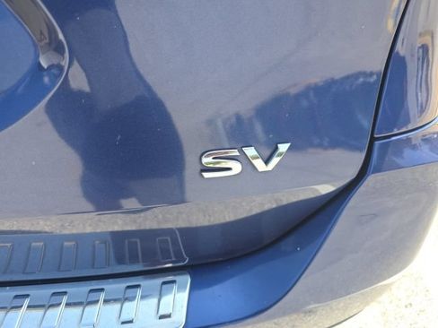 Used 2018 Nissan Rogue SV w/ Premium Package FWD image 7