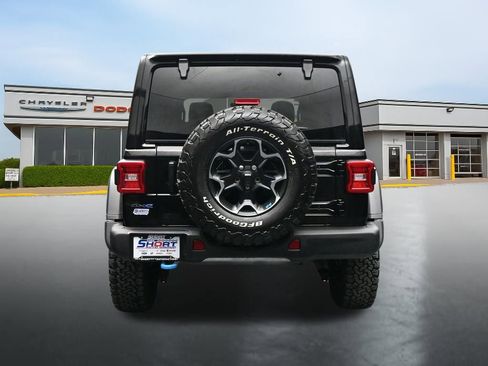 Used 2022 Jeep Wrangler Unlimited Rubicon 4xe w/ Steel Bumper Group AWD/4WD image 4