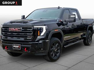 Used 2025 GMC Sierra 2500 AT4 AWD/4WD video 1