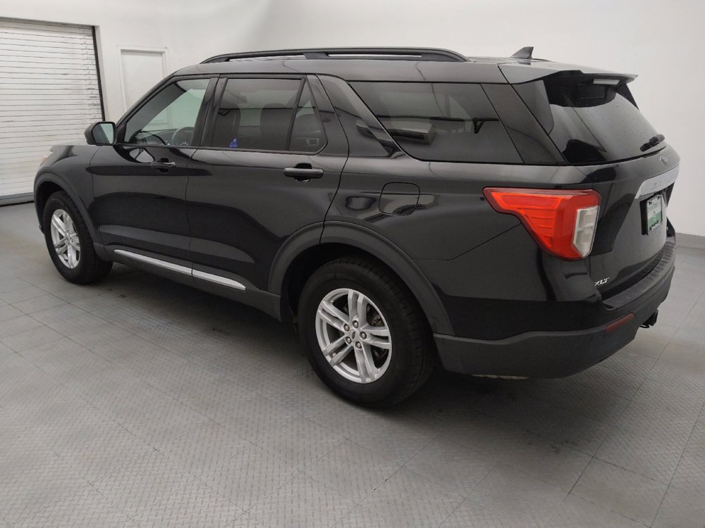 Used 2020 Ford Explorer XLT w/ Class III Trailer Tow Package AWD/4WD image 3