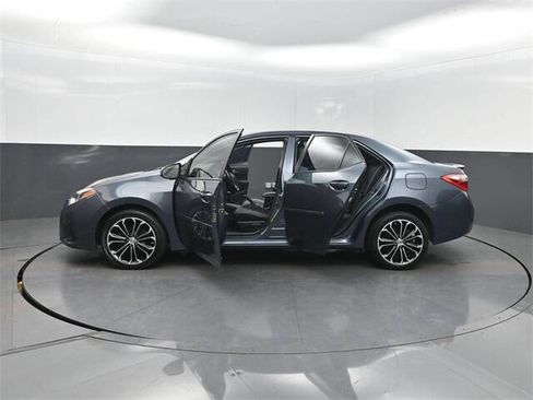 Used 2016 Toyota Corolla S image 41