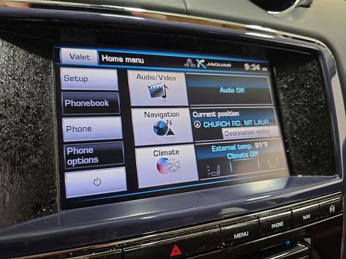 Used 2014 Jaguar XJ L Portfolio RWD image 20