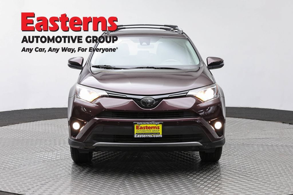 Used 2016 Toyota RAV4 XLE w/ Convenience Package AWD/4WD image 4