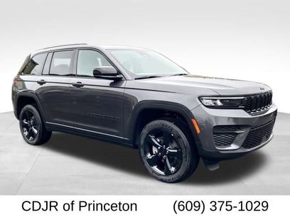 New 2025 Jeep Grand Cherokee Altitude