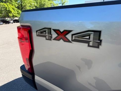 Used 2022 Ford F250 XL w/ Power Equipment Group AWD/4WD image 29