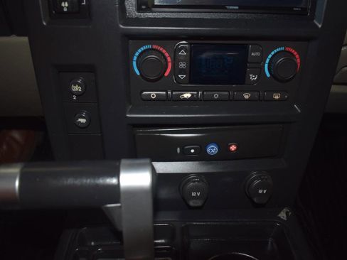 Used 2005 HUMMER H2 SUT image 36